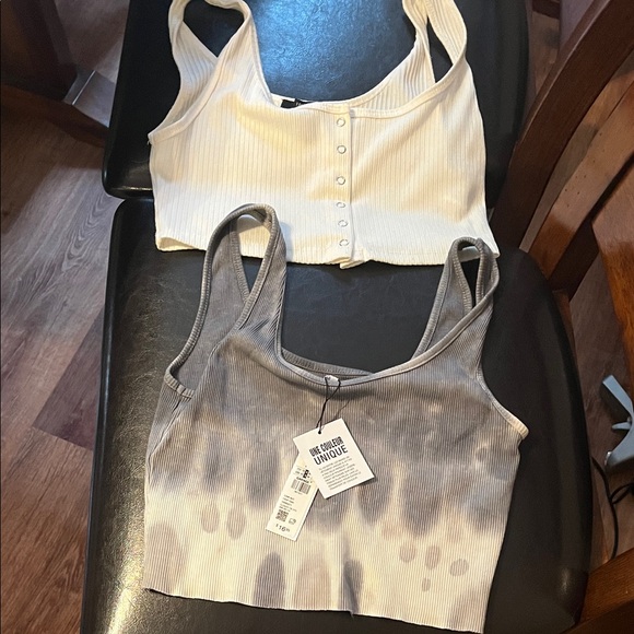 Garage White and Gray Ribbed Tank  and Forever 21 Bundle - Picture 1 of 4